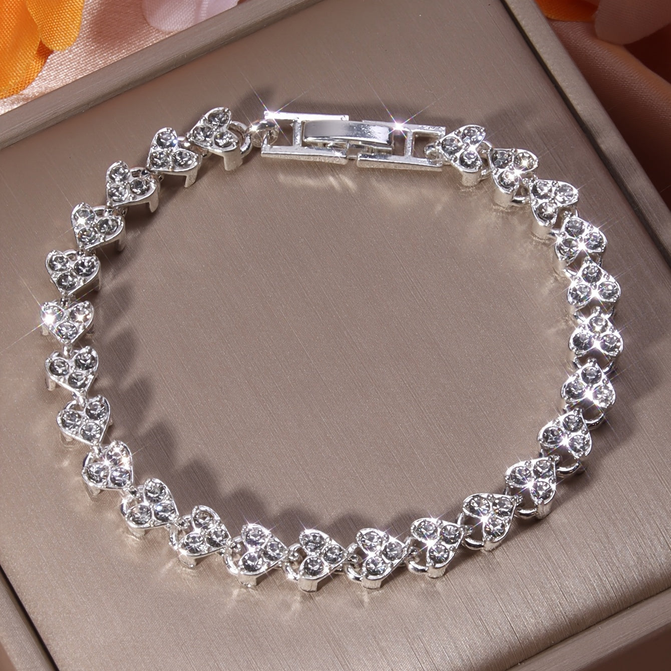 Heart Beaded Bracelet Inlaid Shiny Rhinestones Adjustable Zinc Alloy Hand Jewelry