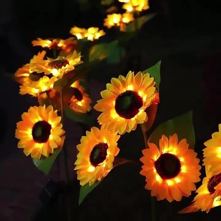 LED Solarium Flower with Realistic Sunflower Lamp - Outdoor/ Lawn & Balcony Landscape Lighting, Plug-Free Operation, Durable Plastic (Easy Semi-Recessed Installation) - Photovoltaic