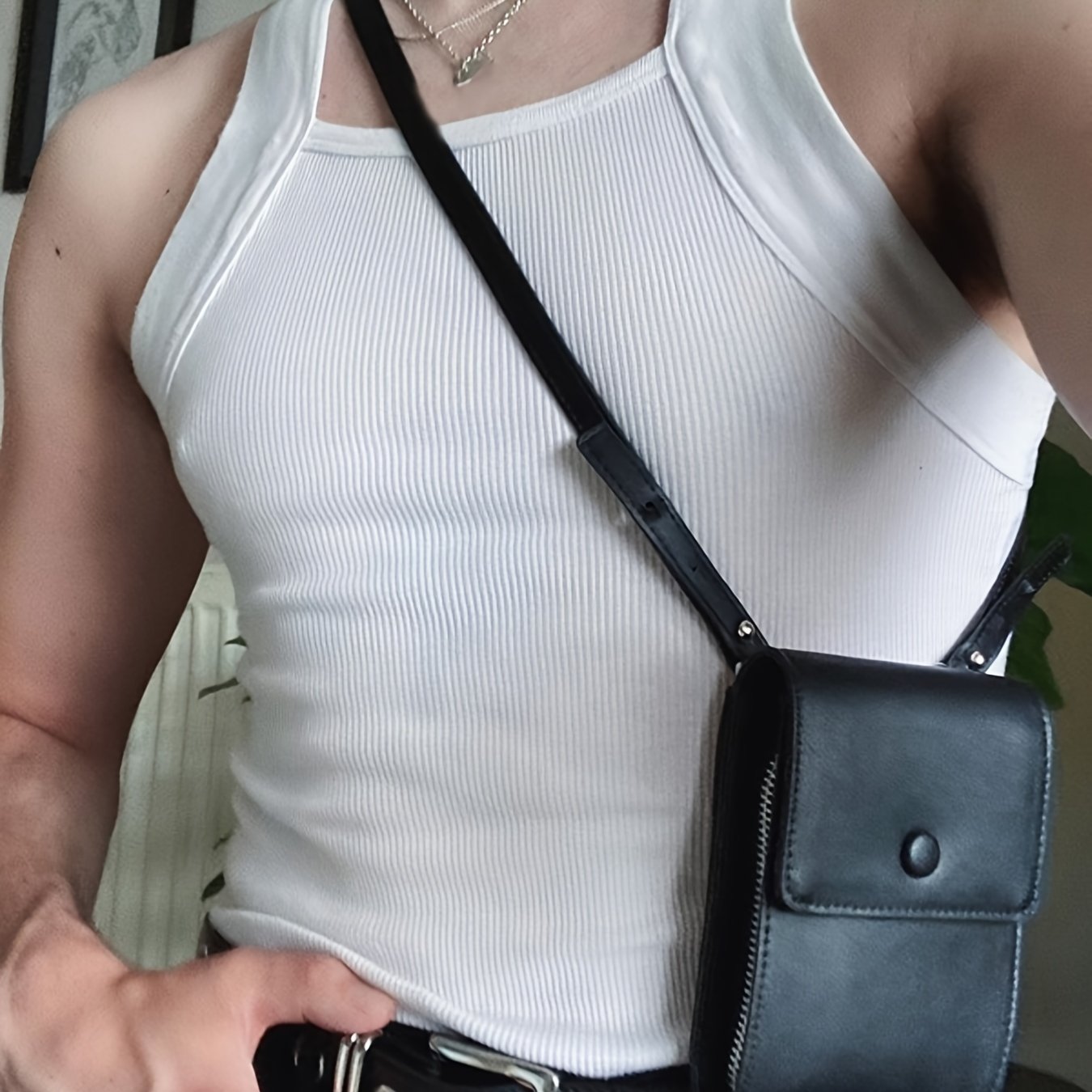 INCERUN Men White Tank Tops O-neck Sleeveless Vacation Casual Vests Streetwear Skinny Party Fashion Men Tops