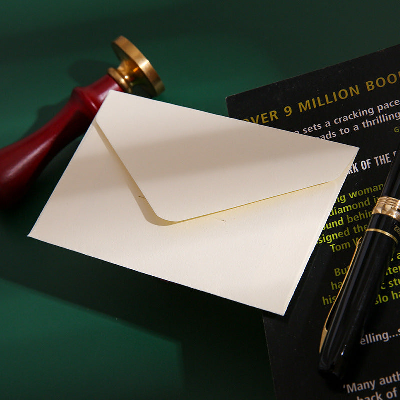 50pcs Kraft Paper Vintage Square Mini Envelopes, Self-Sealing Greeting Card Holders for Thanksgiving & Everyday Use