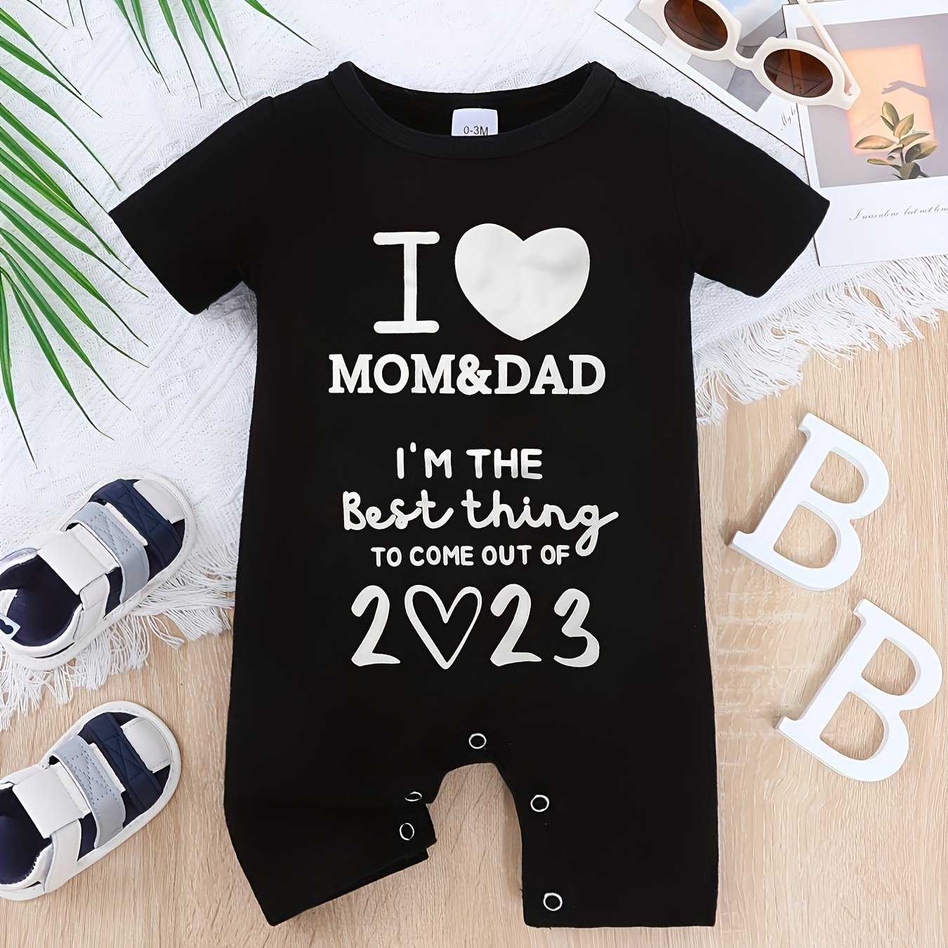 Baby Boys And Girls Casual "I Love My Mom & Dad" Printed Short Sleeve Romper, Cute Comfy Outdoor Jumpsuit Clothes