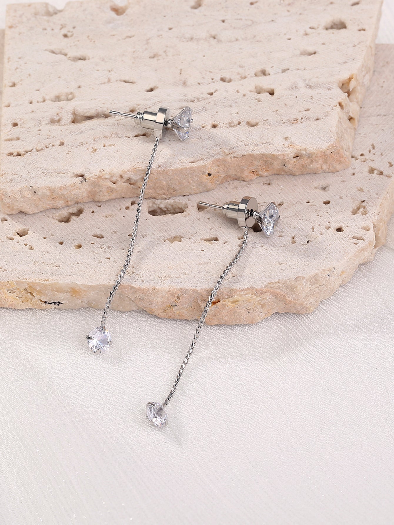 Elegant Drop Earrings Inlaid Shiny Zircon Pendant Minimalist Earrings For Women