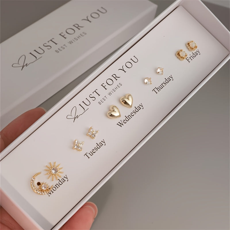 Gift Box Set Featuring Synthetic Zirconia, Allowing for Casual Mix-And-Match for All Seven Days of The Week. Designed with a Star And Moon Goddess Theme, It Includes Smooth Heart Shapes And Hollow Flower Designs, Perfect for