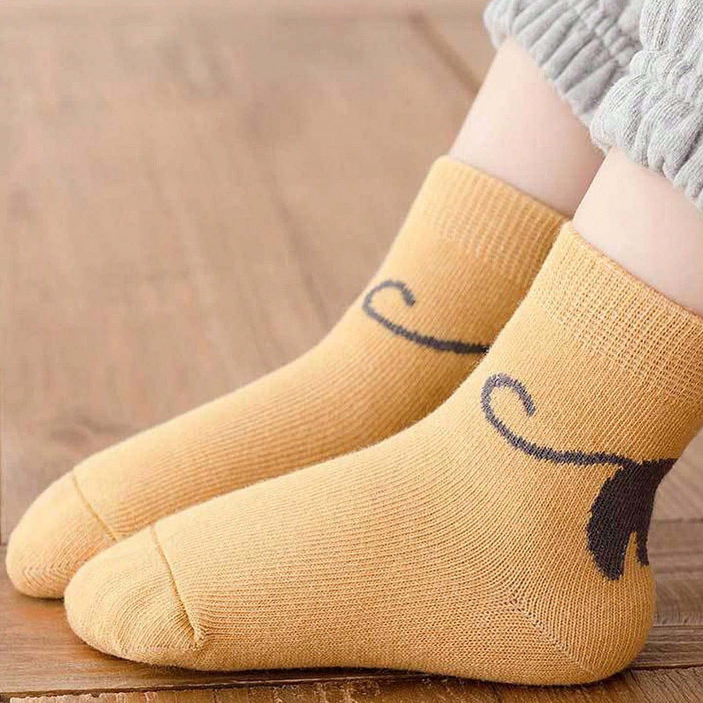 5 Pairs of Four Seasons Baby Socks Spring And Autumn Cartoon Kitten Winter Medium Tube Socks Boys Girls Socks