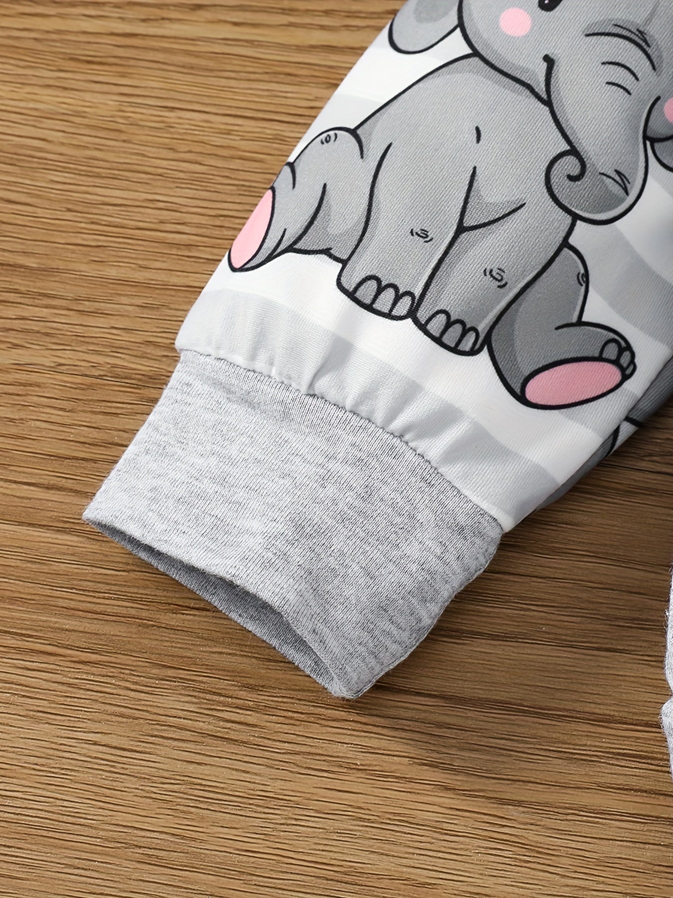 Baby Boy's Cute Elephant Cartoon Print Comfortable Long-sleeved Hooded Top + Pants Set Outdoor Clothes Outdoor Suit