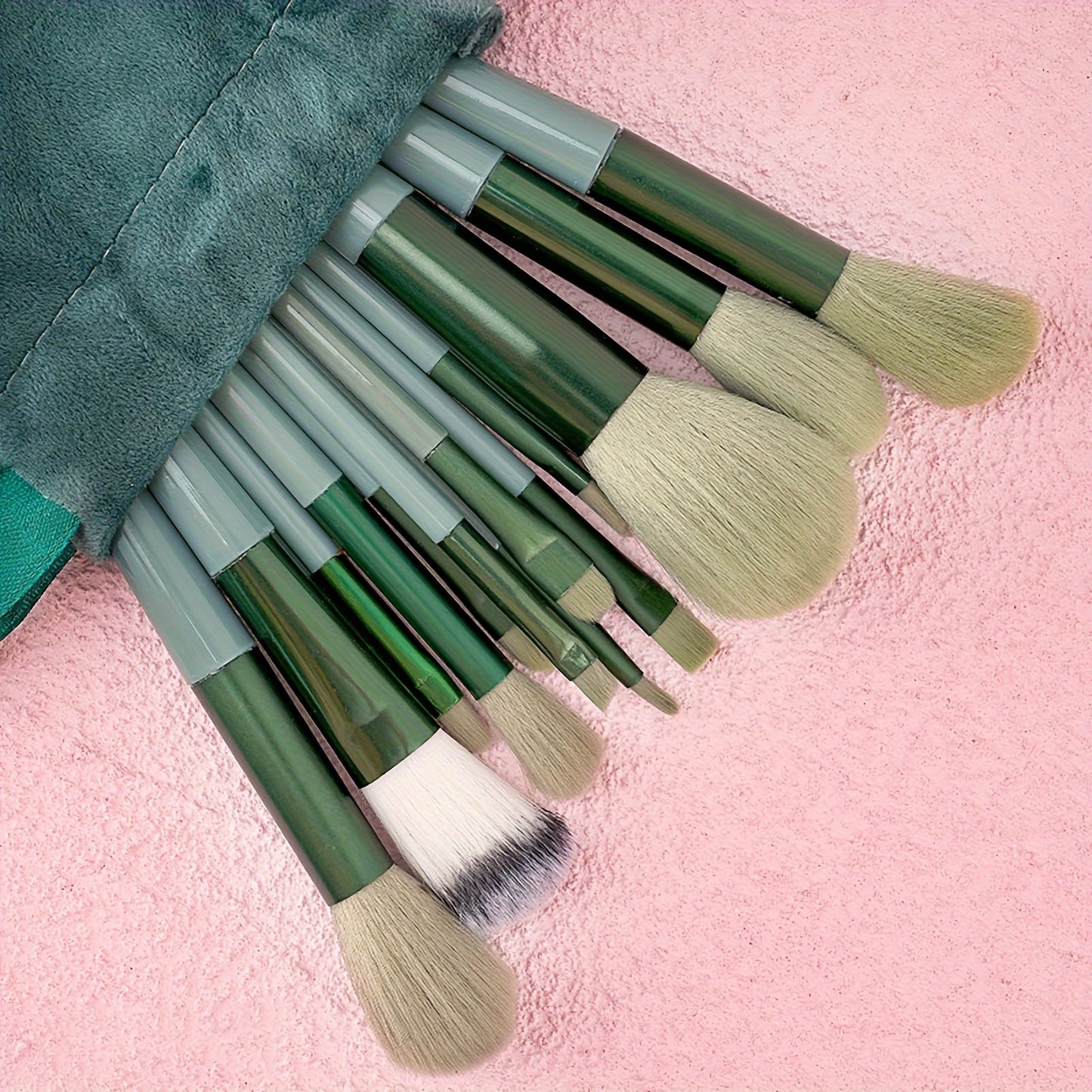 13Pcs Super Soft Makeup Brushes, Eyeshadow Brush Ultra Soft Multi-Use Face Eye Makeup Brushes For Women Girls Makeup Beauty Tools