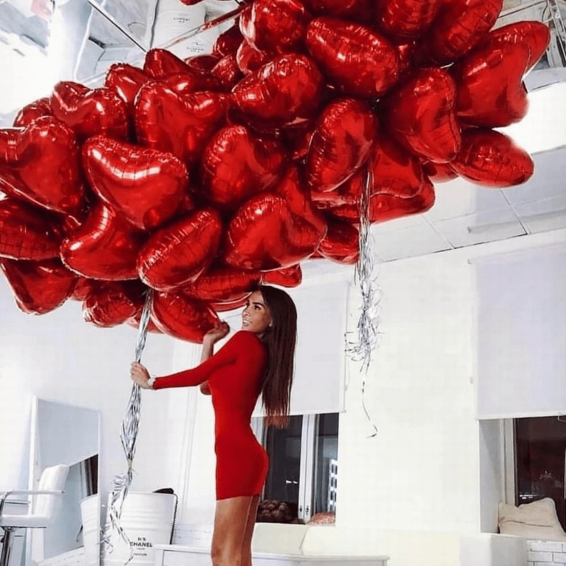 10 Pack 45.72 cm Red Heart-Shaped Foil Balloons - Metallic Glossy Valentine's Day Decorations for Parties, Romantic Events, Indoor & Outdoor Decor, Romantic Decorations | Metallic Finish | Reflective Surface