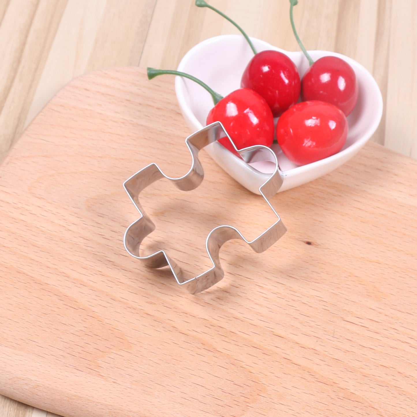 1pc Jigsaw Puzzle Piece Cookie Cutter, Metal, for Pastry, Birthday Theme, Durable Sugarcraft Baking Tool, 2.4x1.7"