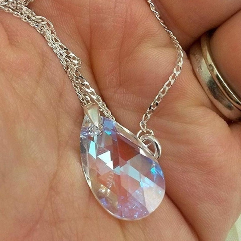 [Fashionable Jewelry] Fashionable Jewelry Set | Colorful Crystal Drop Earrings And a Pendant Necklace
