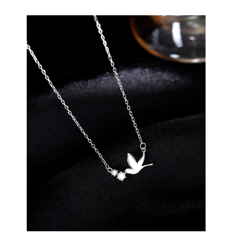 Cute Swallow Shape Pendant Necklace Inlaid Shiny Rhinestones Elegant Neck Jewelry For Women