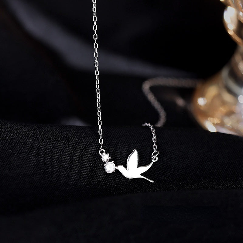 Cute Swallow Shape Pendant Necklace Inlaid Shiny Rhinestones Elegant Neck Jewelry For Women