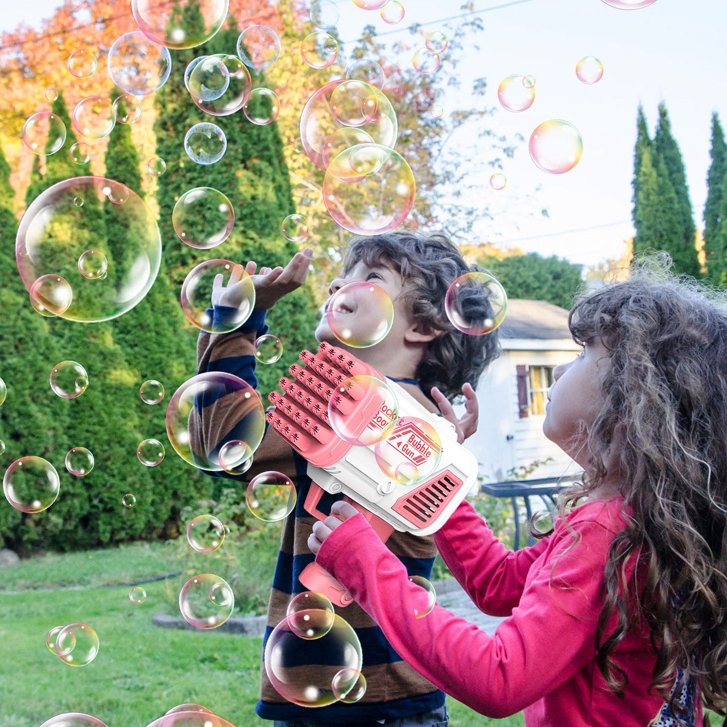 Electric Bubble Gun: The Perfect Outdoor Toy for Kids' Birthdays and Weddings!