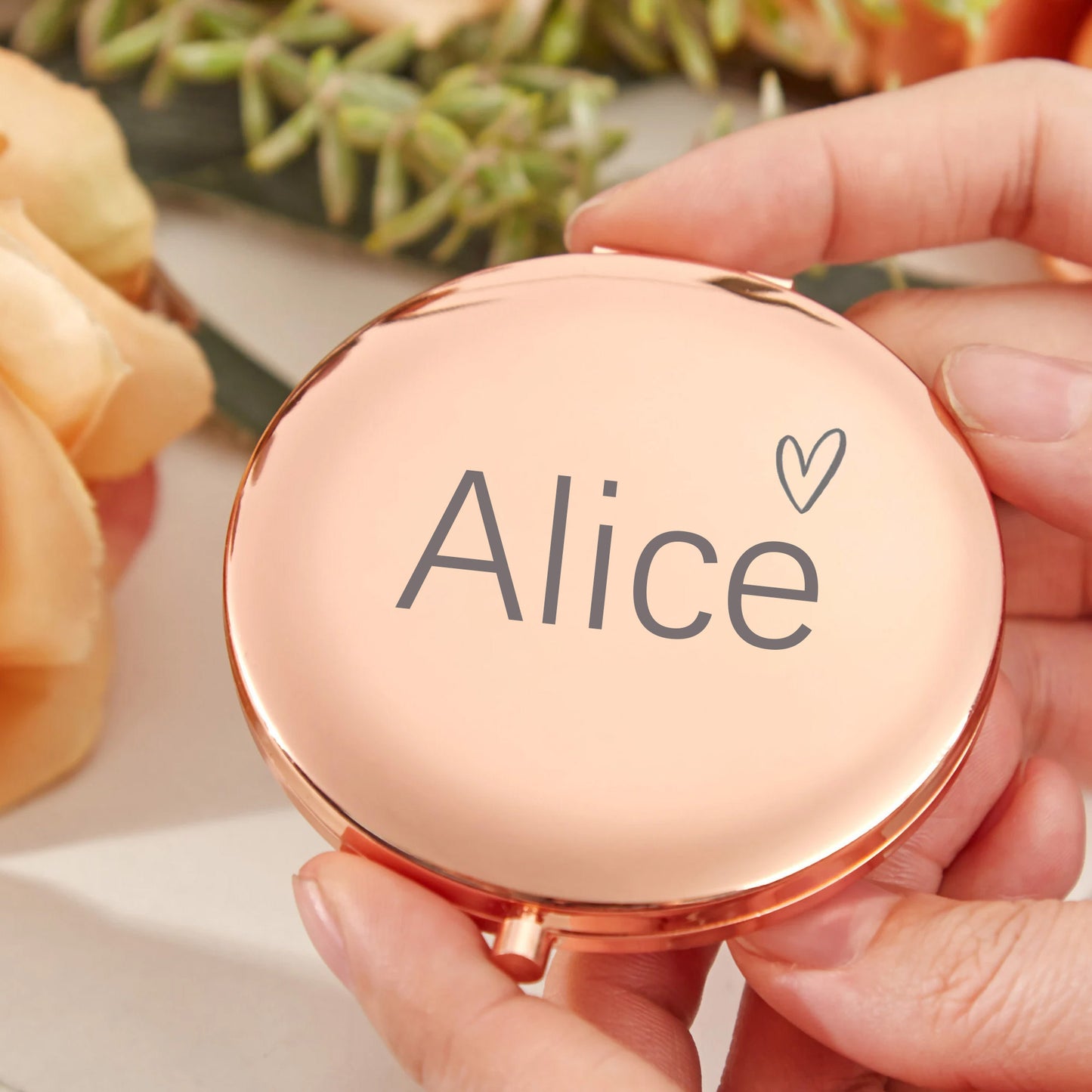 1pc Personalized Birth Month Flower Compact Mirror, Engraved Pocket Mirror, Customized Birthday Gifts for Mom Women, Flower Girl Gifts, Mother'S Day