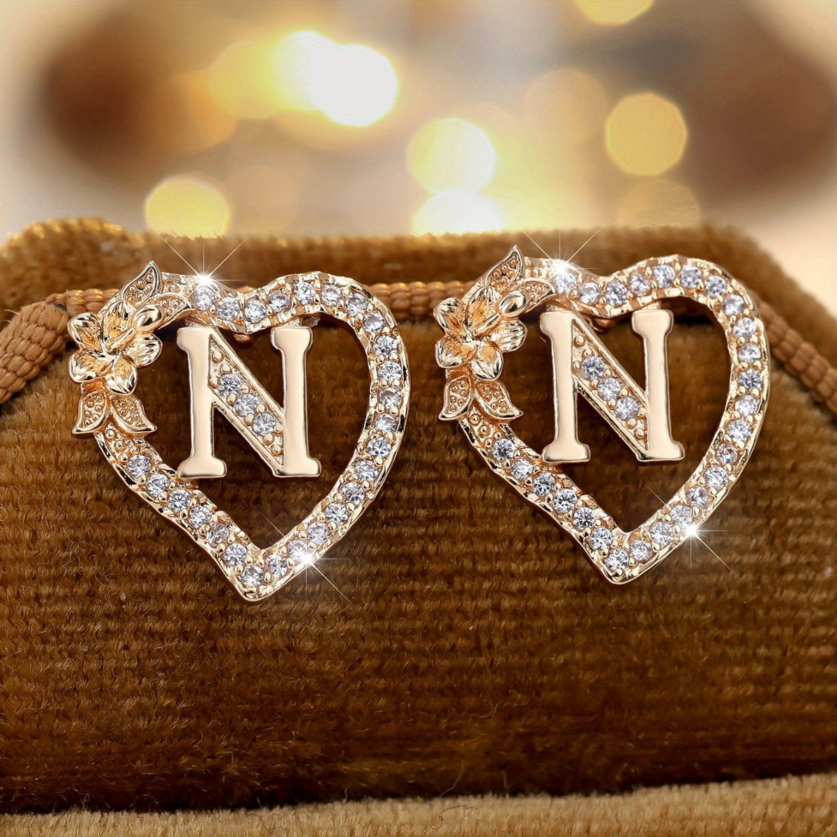 2pcs/Set Heart-Shaped Initial Letter Earrings, Fashionable Exquisite Uppercase Name Earrings with Delicate Flower-Shaped Design, April Birthstone Stud Earrings for Women, Suitable for Daily Wear and Gifts