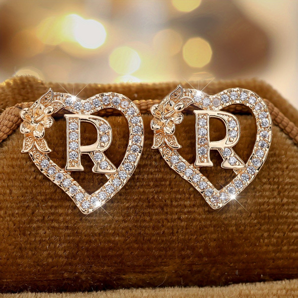 2pcs/Set Heart-Shaped Initial Letter Earrings, Fashionable Exquisite Uppercase Name Earrings with Delicate Flower-Shaped Design, April Birthstone Stud Earrings for Women, Suitable for Daily Wear and Gifts
