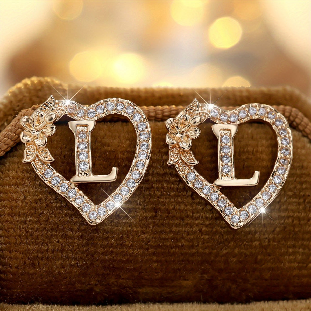 2pcs/Set Heart-Shaped Initial Letter Earrings, Fashionable Exquisite Uppercase Name Earrings with Delicate Flower-Shaped Design, April Birthstone Stud Earrings for Women, Suitable for Daily Wear and Gifts