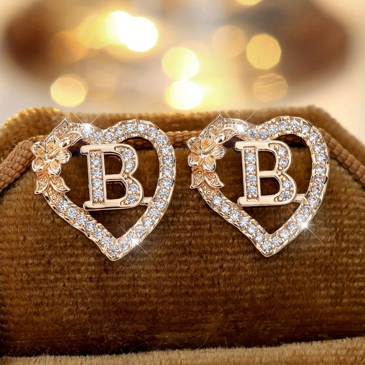 2pcs/Set Heart-Shaped Initial Letter Earrings, Fashionable Exquisite Uppercase Name Earrings with Delicate Flower-Shaped Design, April Birthstone Stud Earrings for Women, Suitable for Daily Wear and Gifts