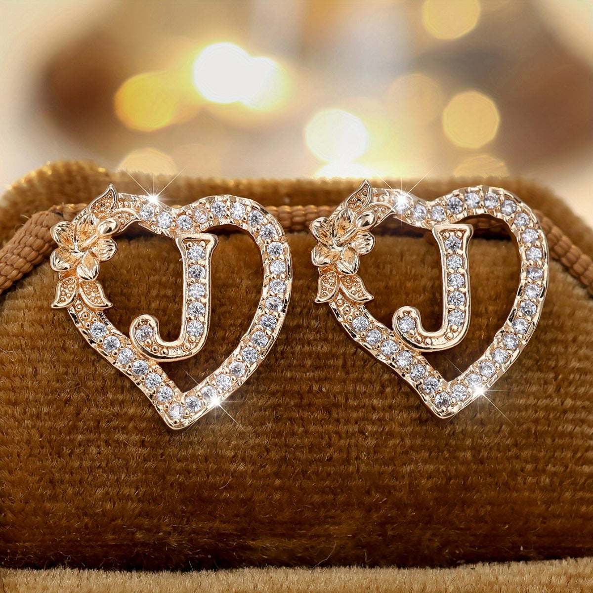 2pcs/Set Heart-Shaped Initial Letter Earrings, Fashionable Exquisite Uppercase Name Earrings with Delicate Flower-Shaped Design, April Birthstone Stud Earrings for Women, Suitable for Daily Wear and Gifts