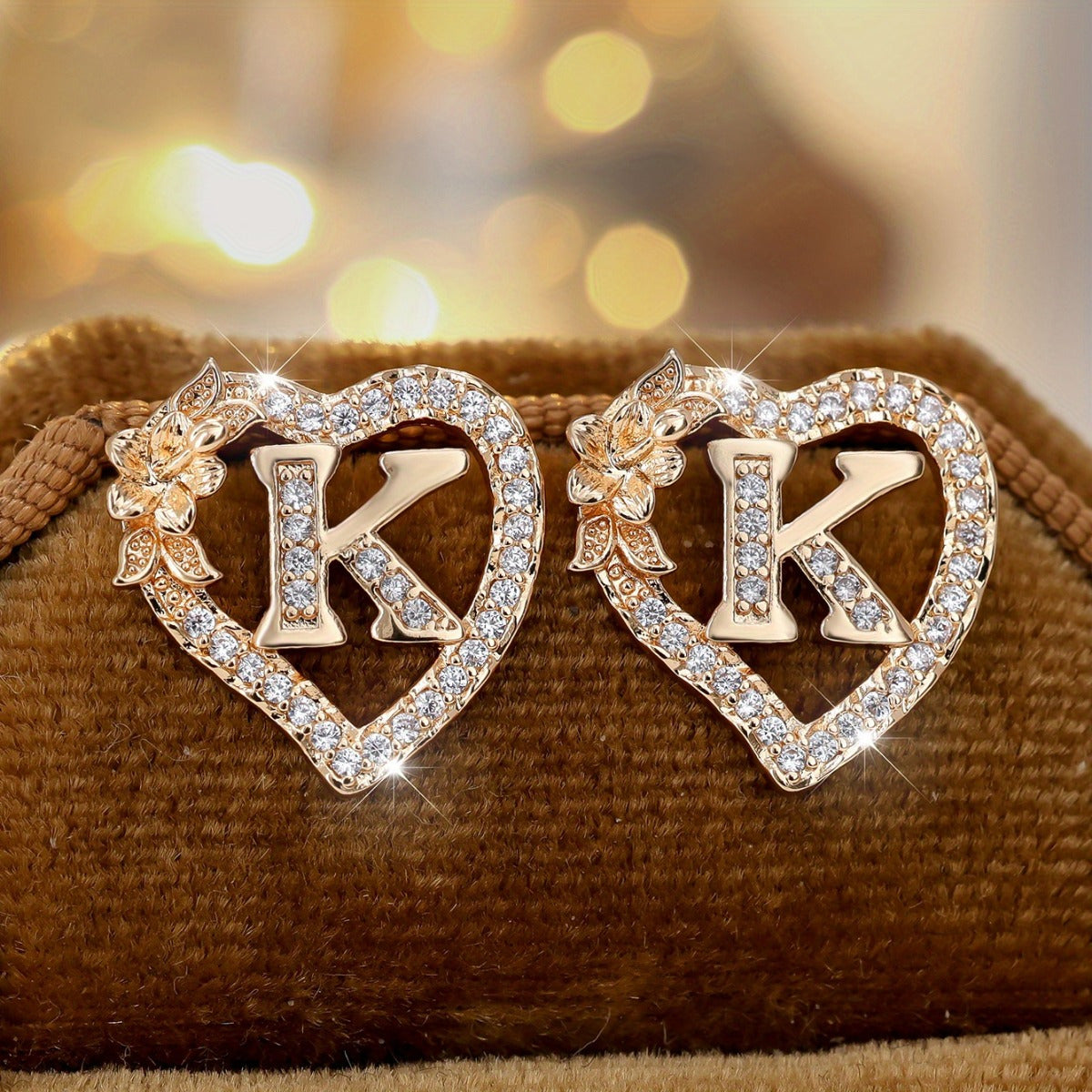 2pcs/Set Heart-Shaped Initial Letter Earrings, Fashionable Exquisite Uppercase Name Earrings with Delicate Flower-Shaped Design, April Birthstone Stud Earrings for Women, Suitable for Daily Wear and Gifts