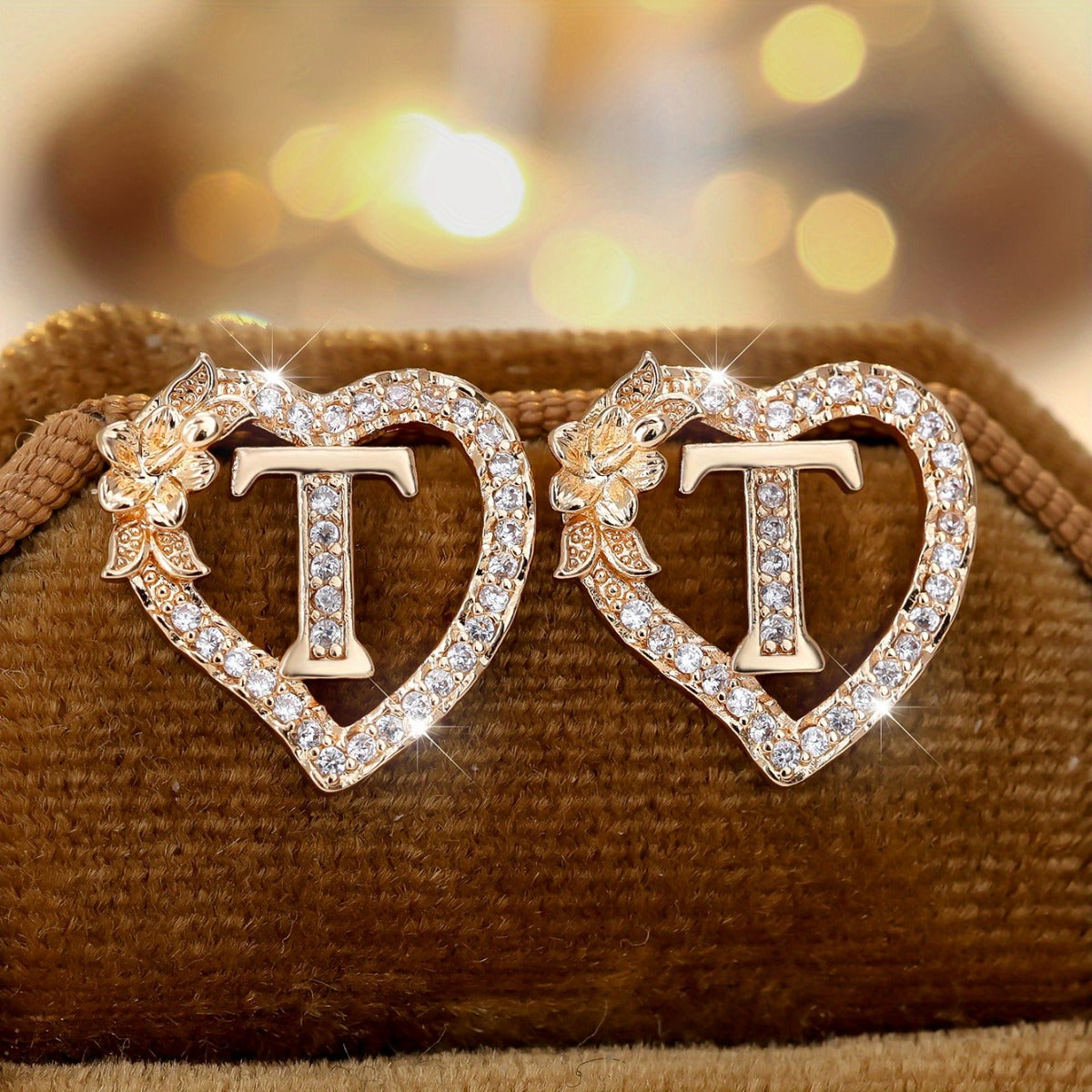 2pcs/Set Heart-Shaped Initial Letter Earrings, Fashionable Exquisite Uppercase Name Earrings with Delicate Flower-Shaped Design, April Birthstone Stud Earrings for Women, Suitable for Daily Wear and Gifts