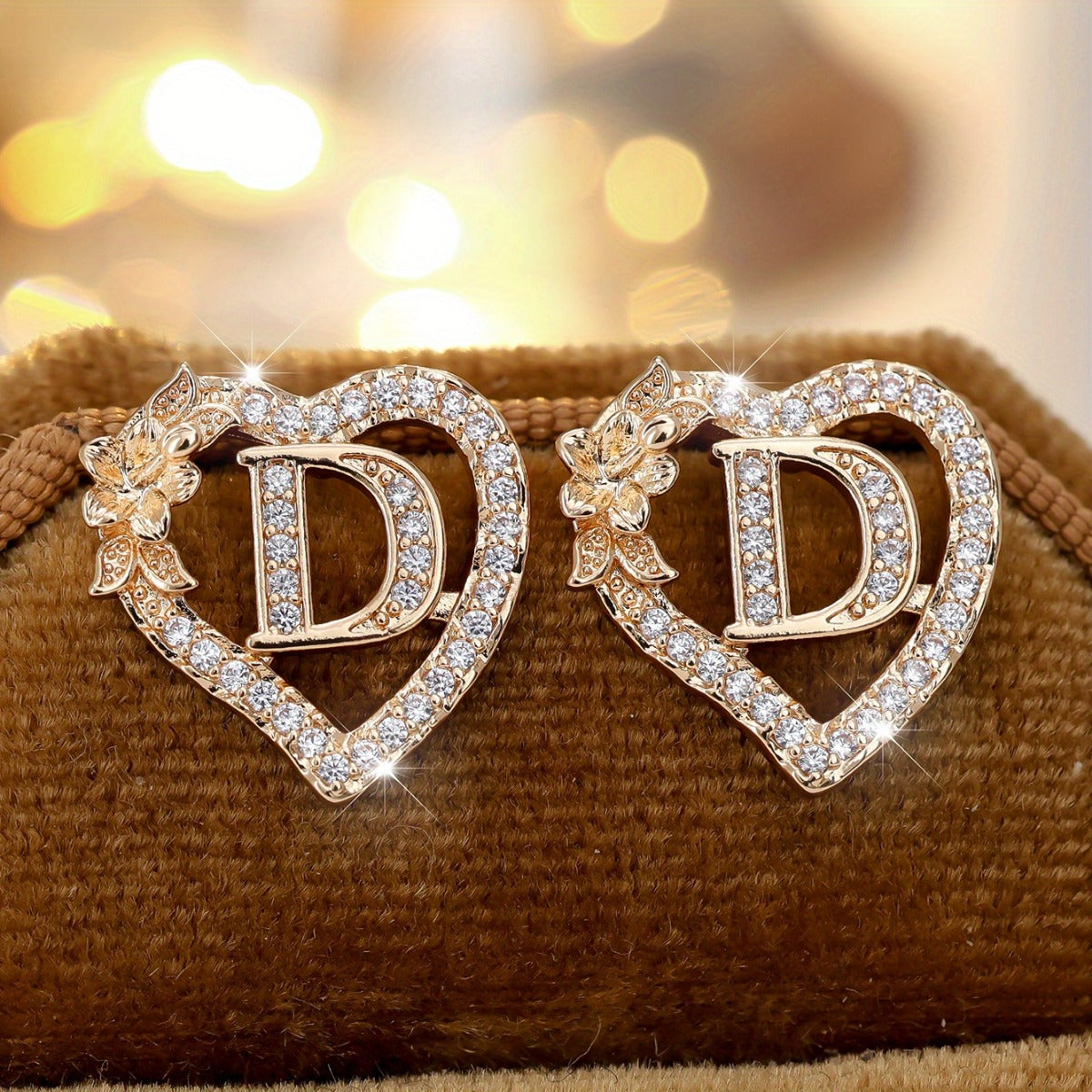 2pcs/Set Heart-Shaped Initial Letter Earrings, Fashionable Exquisite Uppercase Name Earrings with Delicate Flower-Shaped Design, April Birthstone Stud Earrings for Women, Suitable for Daily Wear and Gifts