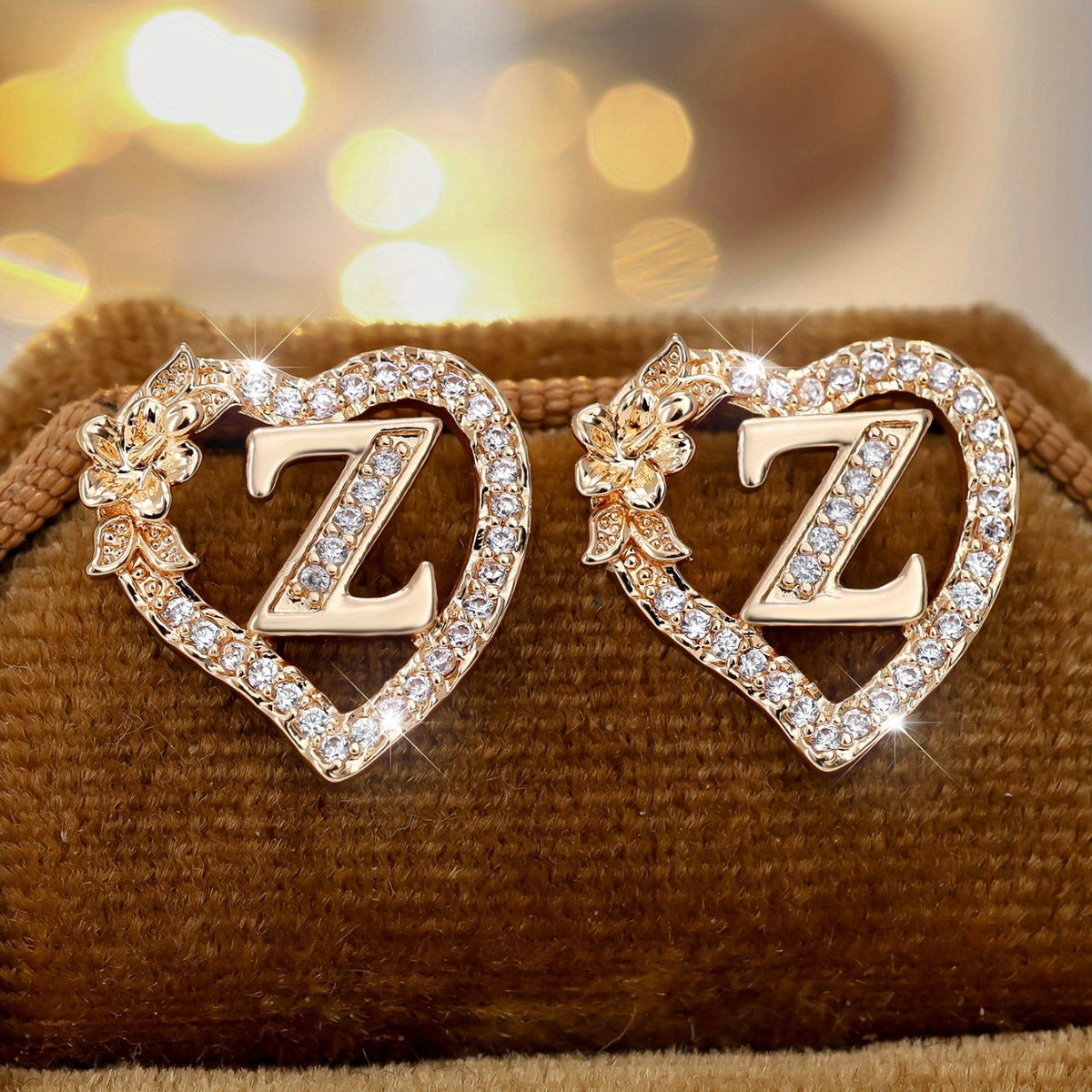 2pcs/Set Heart-Shaped Initial Letter Earrings, Fashionable Exquisite Uppercase Name Earrings with Delicate Flower-Shaped Design, April Birthstone Stud Earrings for Women, Suitable for Daily Wear and Gifts