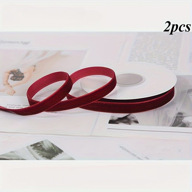 2 Rolls of Velvet Ribbon, Each Roll Size: 4.48 meter *Length 4.48 meter, Suitable for Halloween, Christmas, Birthday Parties, Weddings, Gift Flower Wrapping Bows Handmade Christmas Decoration Costume Sewing Accessories.