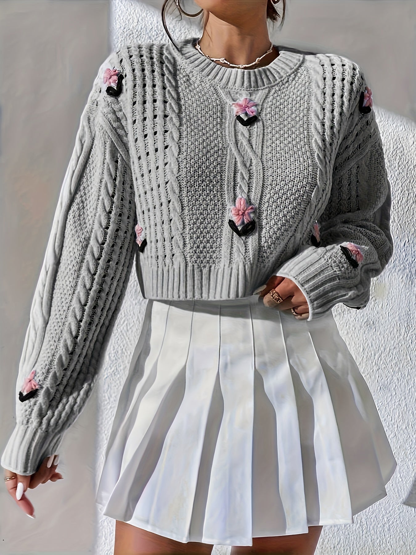 Zhonggong Hand-embroidered Retro Elegant Sweater Set With Flower Pattern