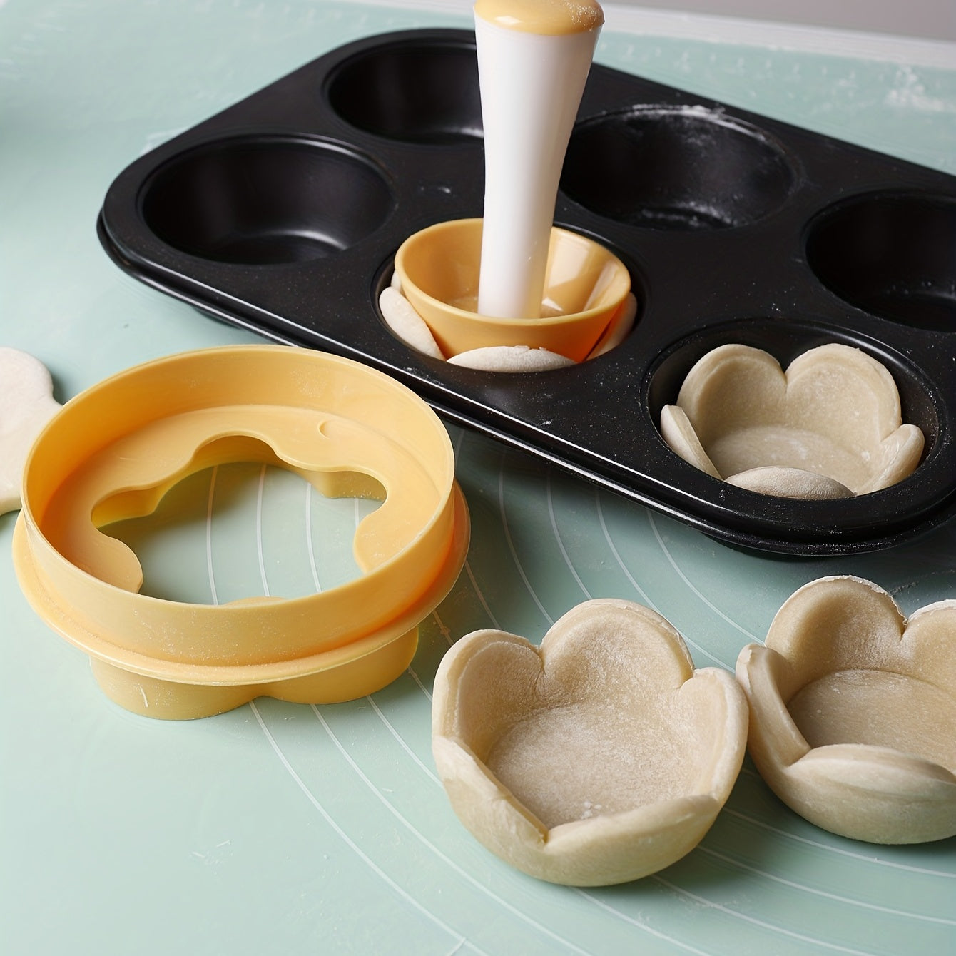 2pcs, Flower Pastry Cutter and Tart Tamper Set - Perfect for Baking Tarts, Cookies, and Biscuit Cutters - Kitchen Gadgets and Accessories