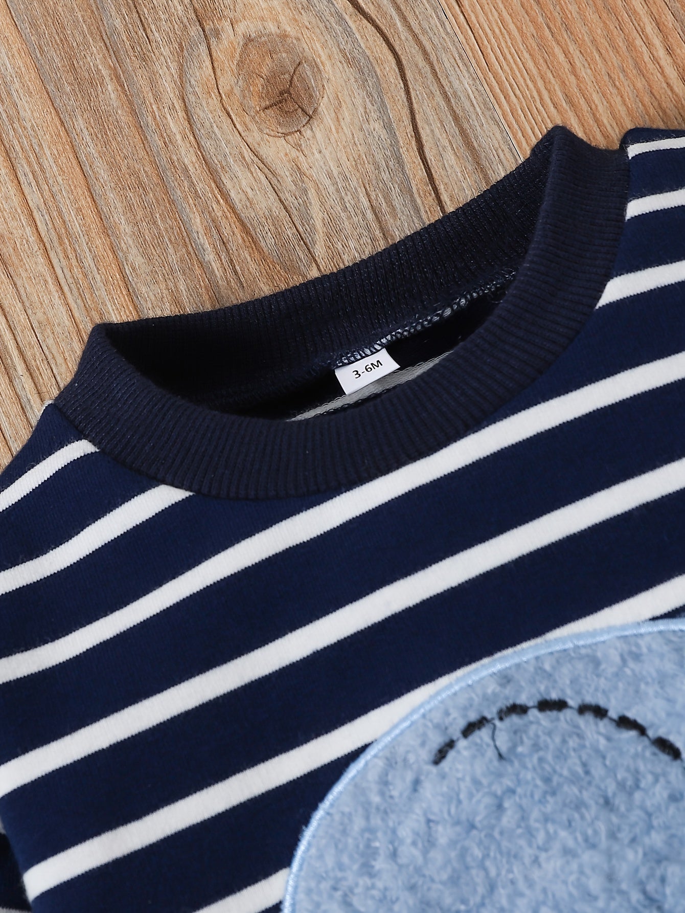 2pcs Infant Baby Boy Cute Striped Elephant Pattern Long Sleeve Top & Denim Trousers Outdoor Set For Spring And Autumn