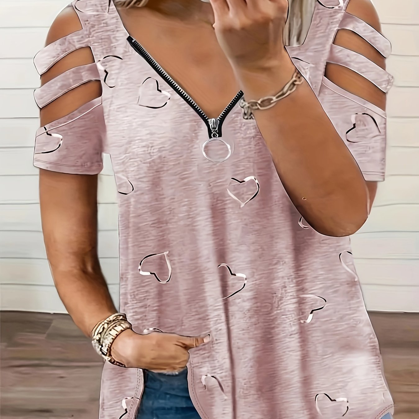 Heart Print Cut Out T-Shirt, Zipper V Neck Short Sleeve T-Shirt, Casual Every Day Tops, Women's Clothing