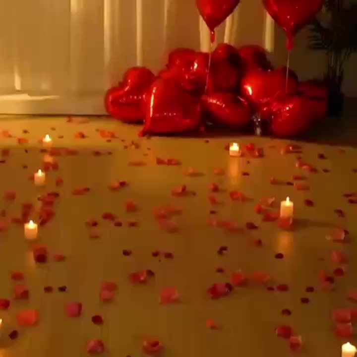 10 Pack 45.72 cm Red Heart-Shaped Foil Balloons - Metallic Glossy Valentine's Day Decorations for Parties, Romantic Events, Indoor & Outdoor Decor, Romantic Decorations | Metallic Finish | Reflective Surface