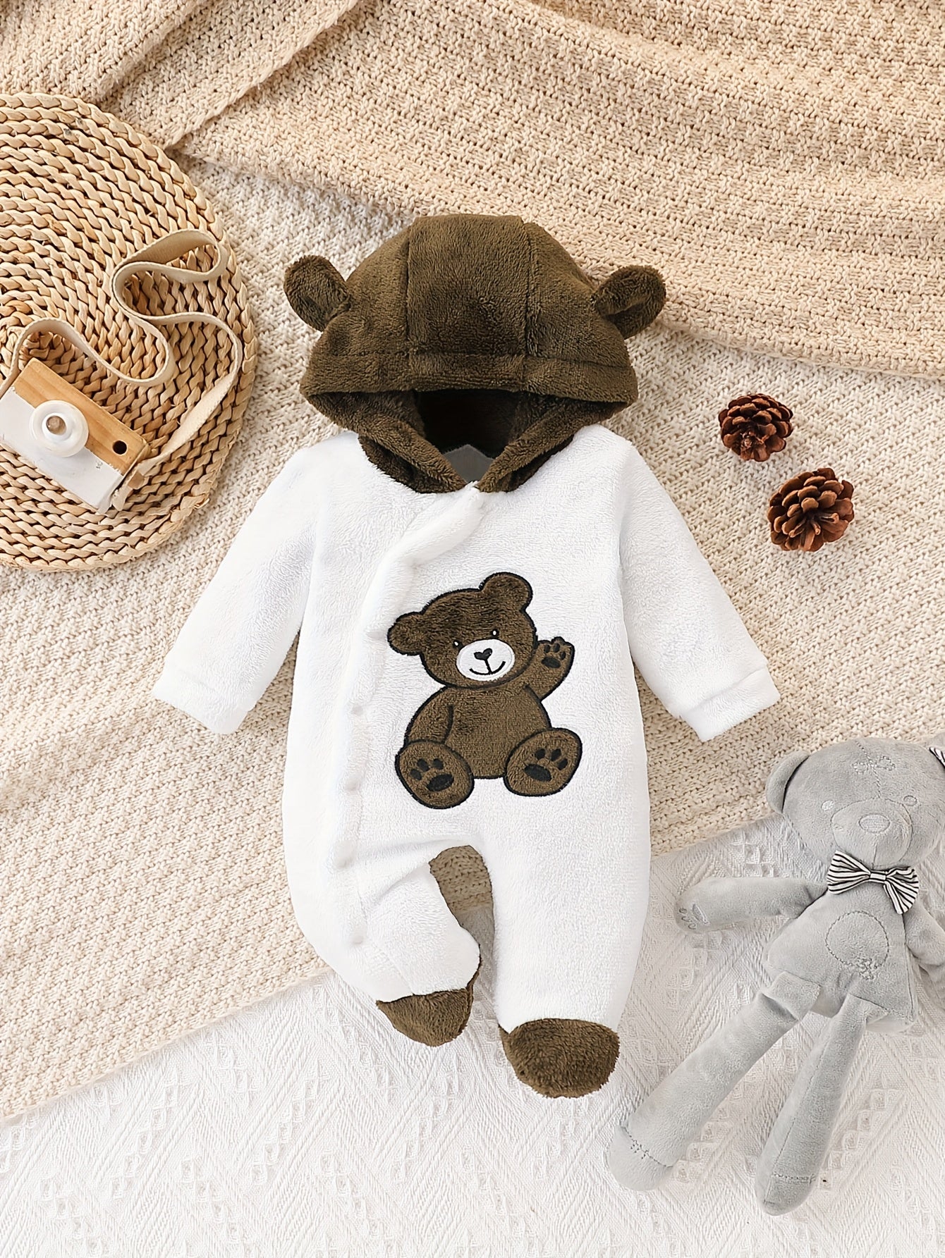 Baby Footed Onesie, Newborn Infant Footed Romper, Winter Thickened Plush Warm Base Layer, Perfect for Outdoor