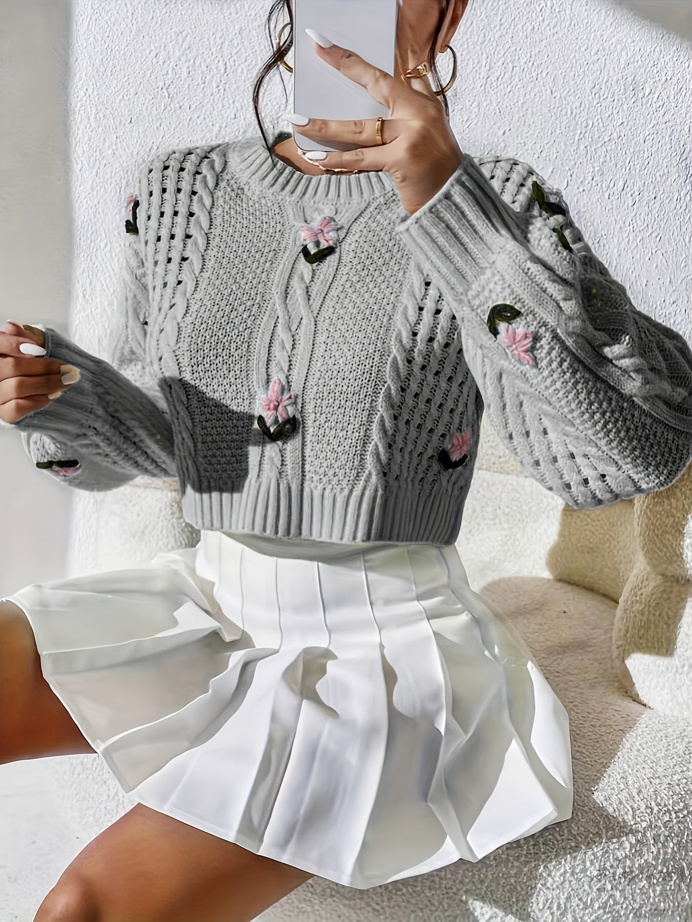 Zhonggong Hand-embroidered Retro Elegant Sweater Set With Flower Pattern