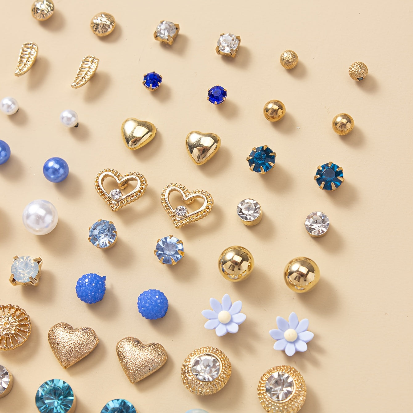 30 Pairs Delicate Stud Earrings Set - Exquisite Imitation Pearl Love Flower Leaf Design, Classic Everyday Wear, Adorable Female Gift - Unique Original Piece in Stunning Blue Color