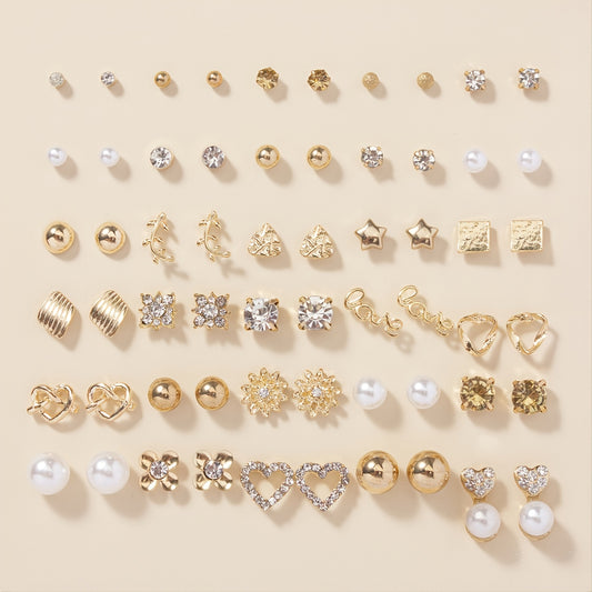 A Set of 30 Stylish Heart-Shaped Letter Stud Earrings