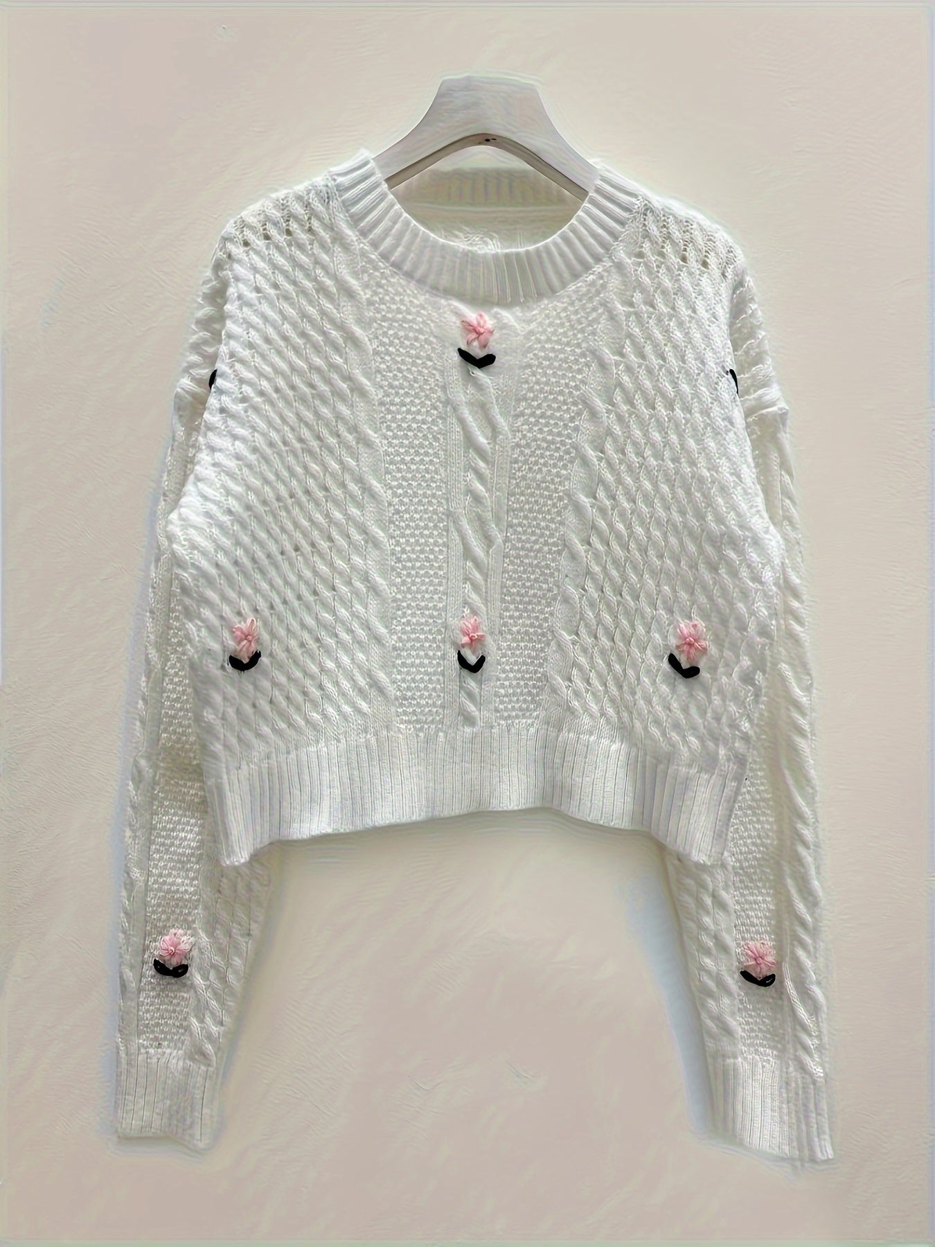 Zhonggong Hand-embroidered Retro Elegant Sweater Set With Flower Pattern