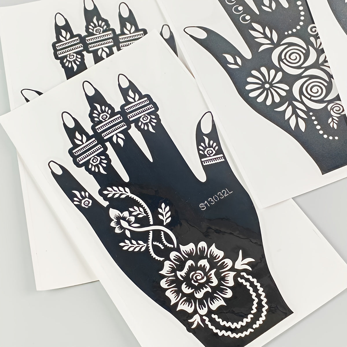 6 Sheets Good Quality Flower Pattern Henna Tattoo Stencil Stickers Color Painting Temporary Hand Tattoo Template Glitter Painting Hollow Stickers for Body Art Makeup Mehndi Designs