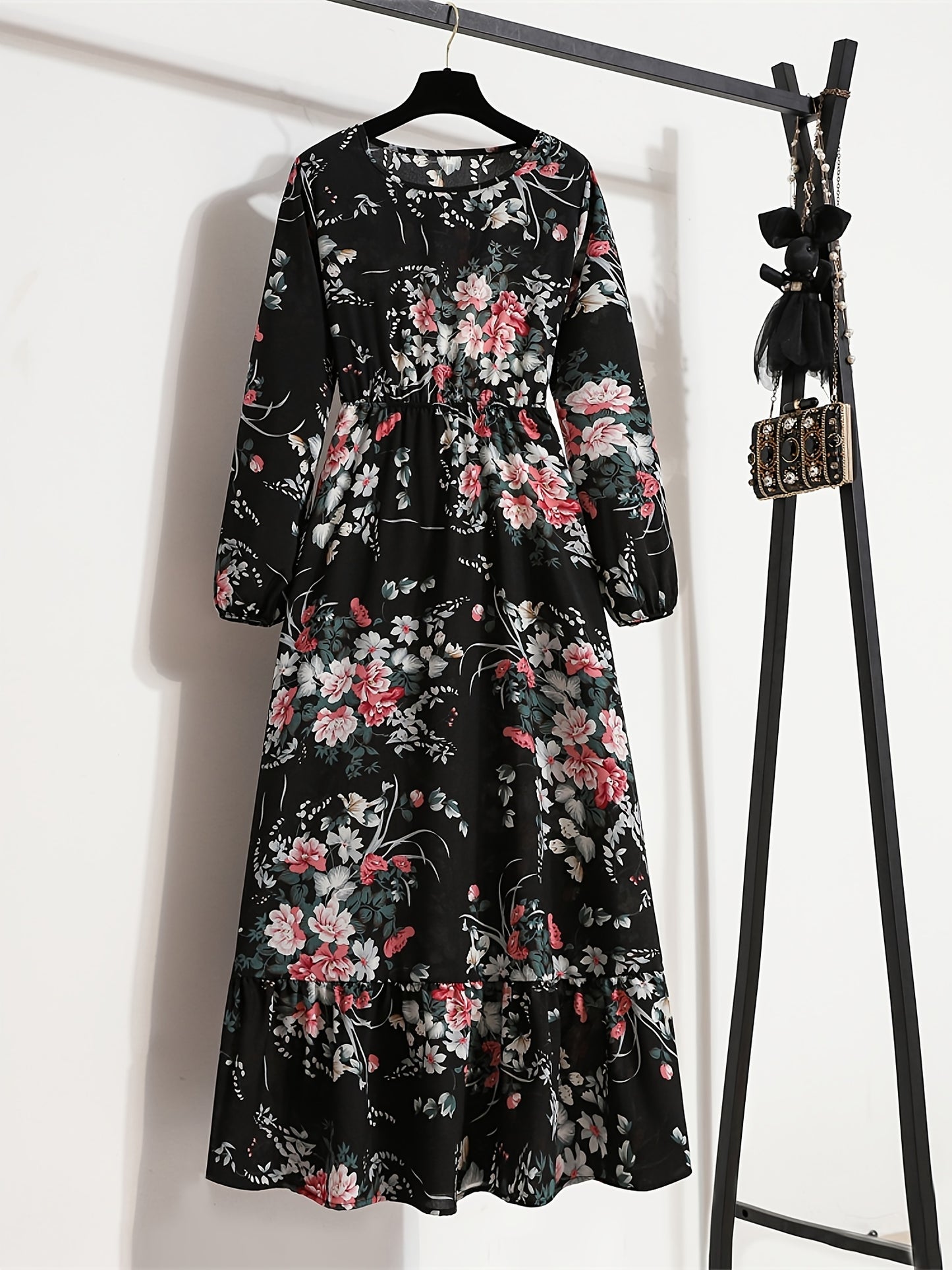 Bohemian Print Casual Party Long Dress with Ruffle Hem, Round Neck, Elastic Waist, and A-Line Silhouette