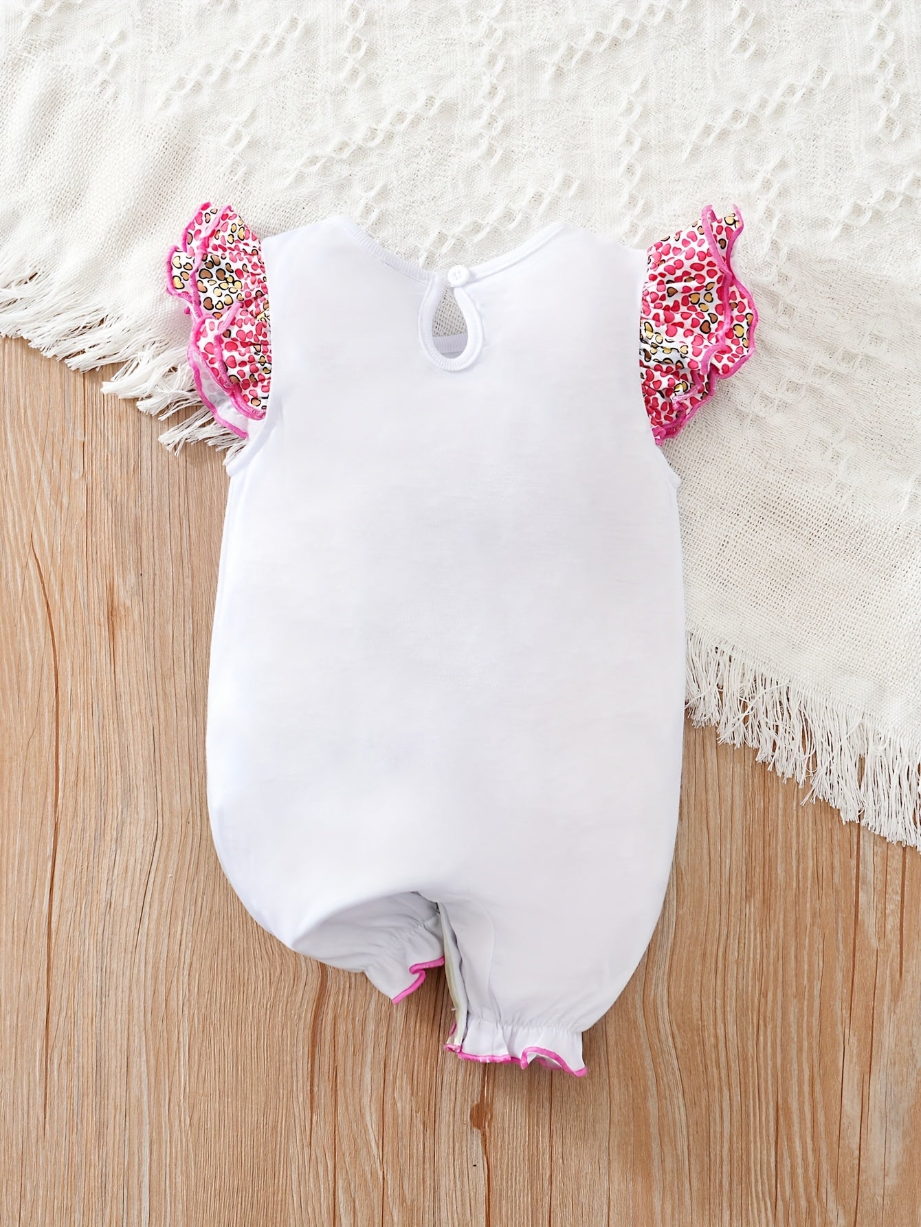 Baby Girls' Casual Romper - Cartoon Deer Print, Crew Neck, Polyester Knit Fabric with Slight Stretch - Summer Outdoor Wear | Flutter Sleeves | Hand Wash Only