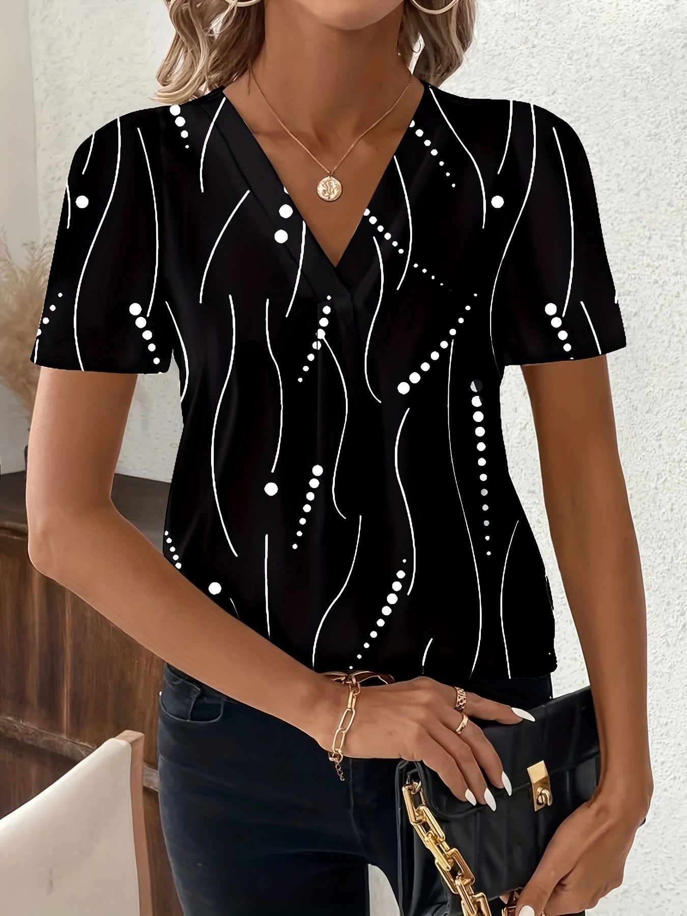 New Spring and Summer Fashionable Elegant Women's Shirt with Geometric Flower Pattern, Chest Pleats and V-Neck Short Sleeves