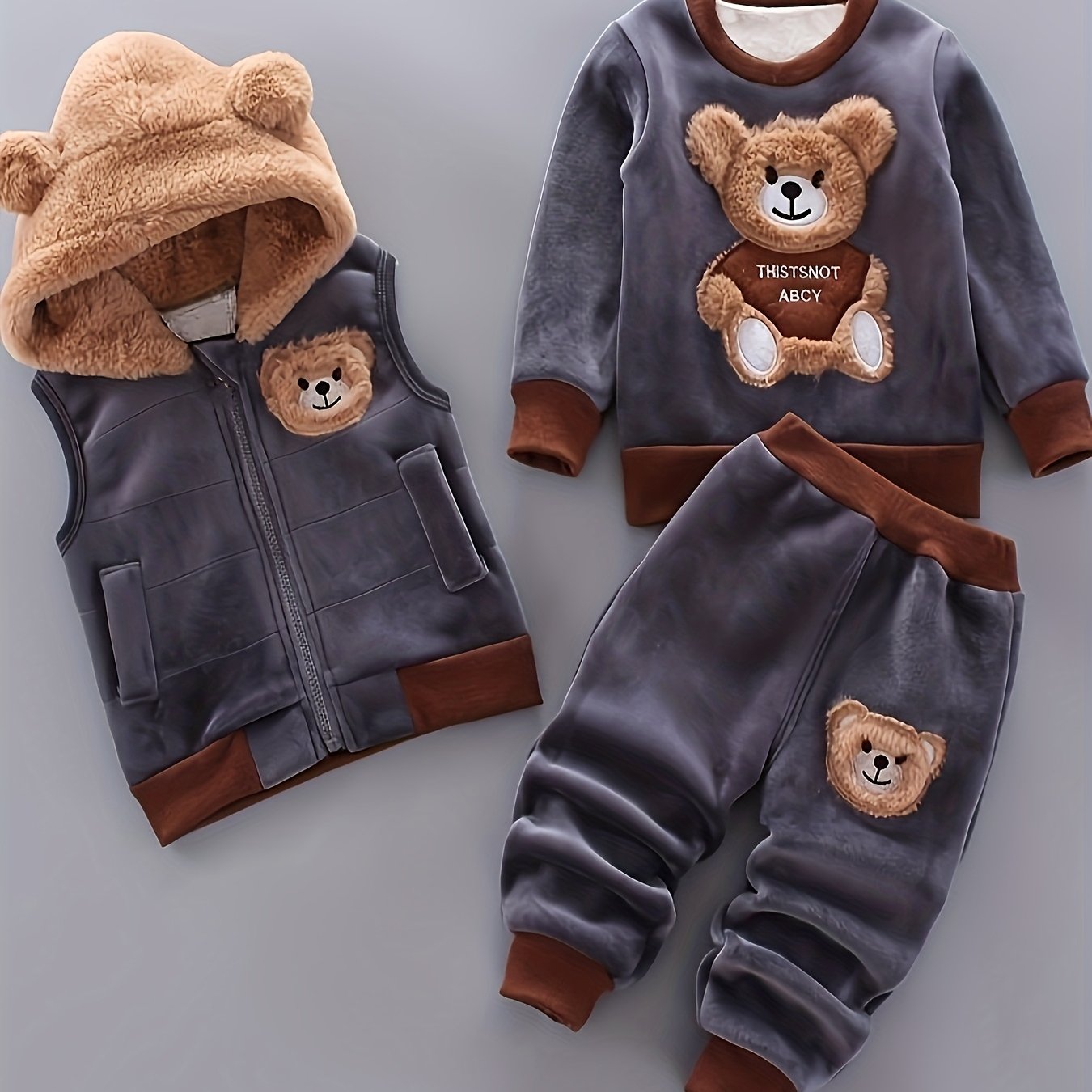 Random Color Ball Boys' Hairy Face Bear Long Sleeve Set, Baby Boy Autumn Winter -Lined Warm Long Sleeve Set, Fashion Casual Three-Piece Set, Perfect for Outdoor