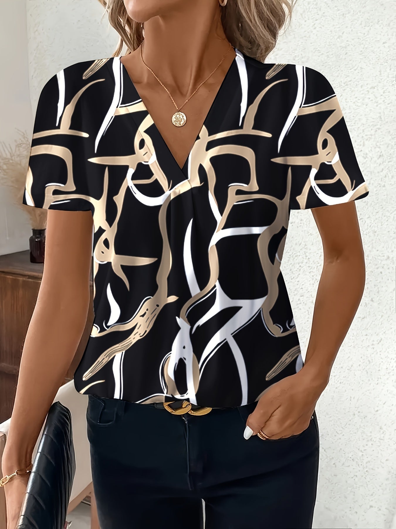 New Spring and Summer Fashionable Elegant Women's Shirt with Geometric Flower Pattern, Chest Pleats and V-Neck Short Sleeves