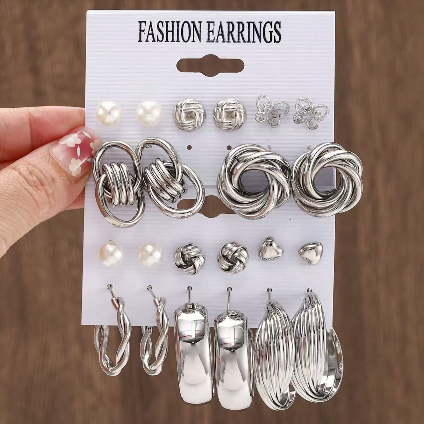 11 pairs of luxury palace style fashion earrings in different styles, including heart, butterfly, flower, twisted, geometric, imitation pearl earrings, suitable for Women's parties, dates, vacations, minimalist style jewelry