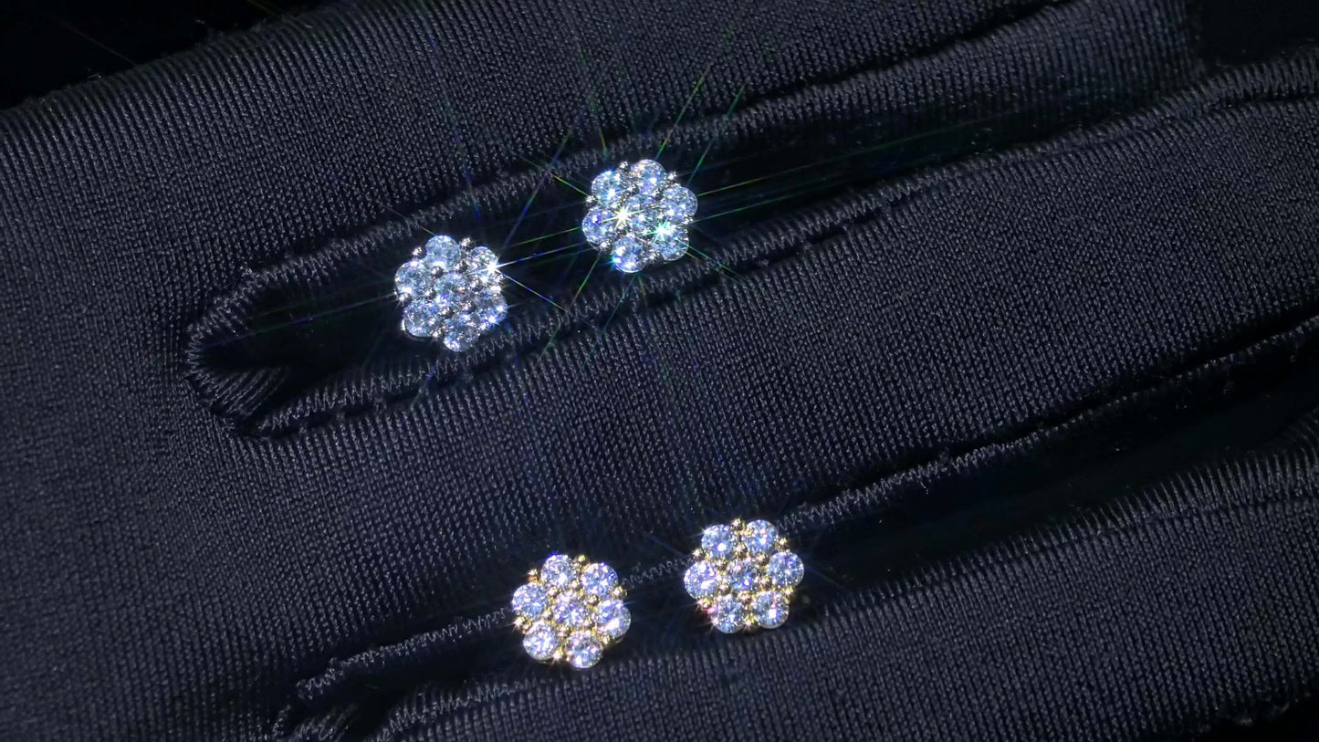 Elegant 1076 Flower Stud Earrings, 18K Golden Plated, Synthetic Cubic Zirconia, Copper, Perfect for Daily Wear and Gift Giving, Suitable for Mother's Day, All Seasons