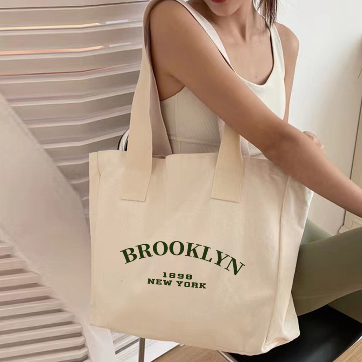 Women's Large Capacity Letter Print Tote Bag