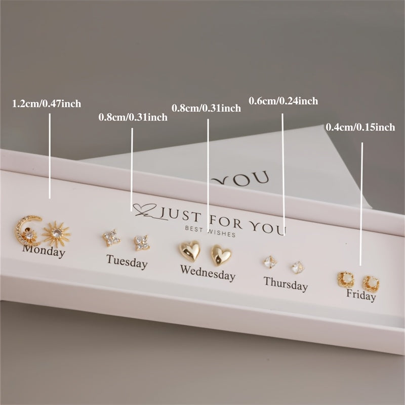 Gift Box Set Featuring Synthetic Zirconia, Allowing for Casual Mix-And-Match for All Seven Days of The Week. Designed with a Star And Moon Goddess Theme, It Includes Smooth Heart Shapes And Hollow Flower Designs, Perfect for