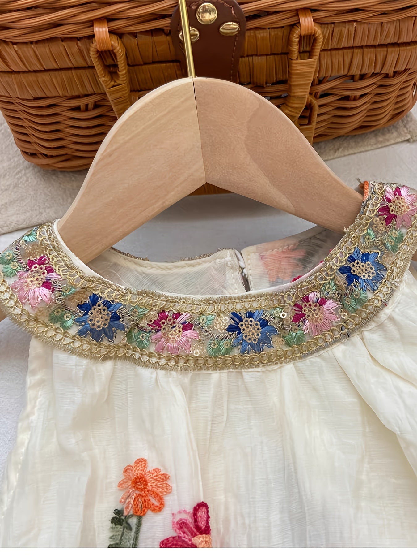 Summer New Bohemian Style Flower Embroidery Mesh Overlay Dress | Sleeveless, Non-Stretch Fabric, Flared Hem, Round Halter Neck, Ideal for Casual and Travel Vacation, Little Thin Princess Dress