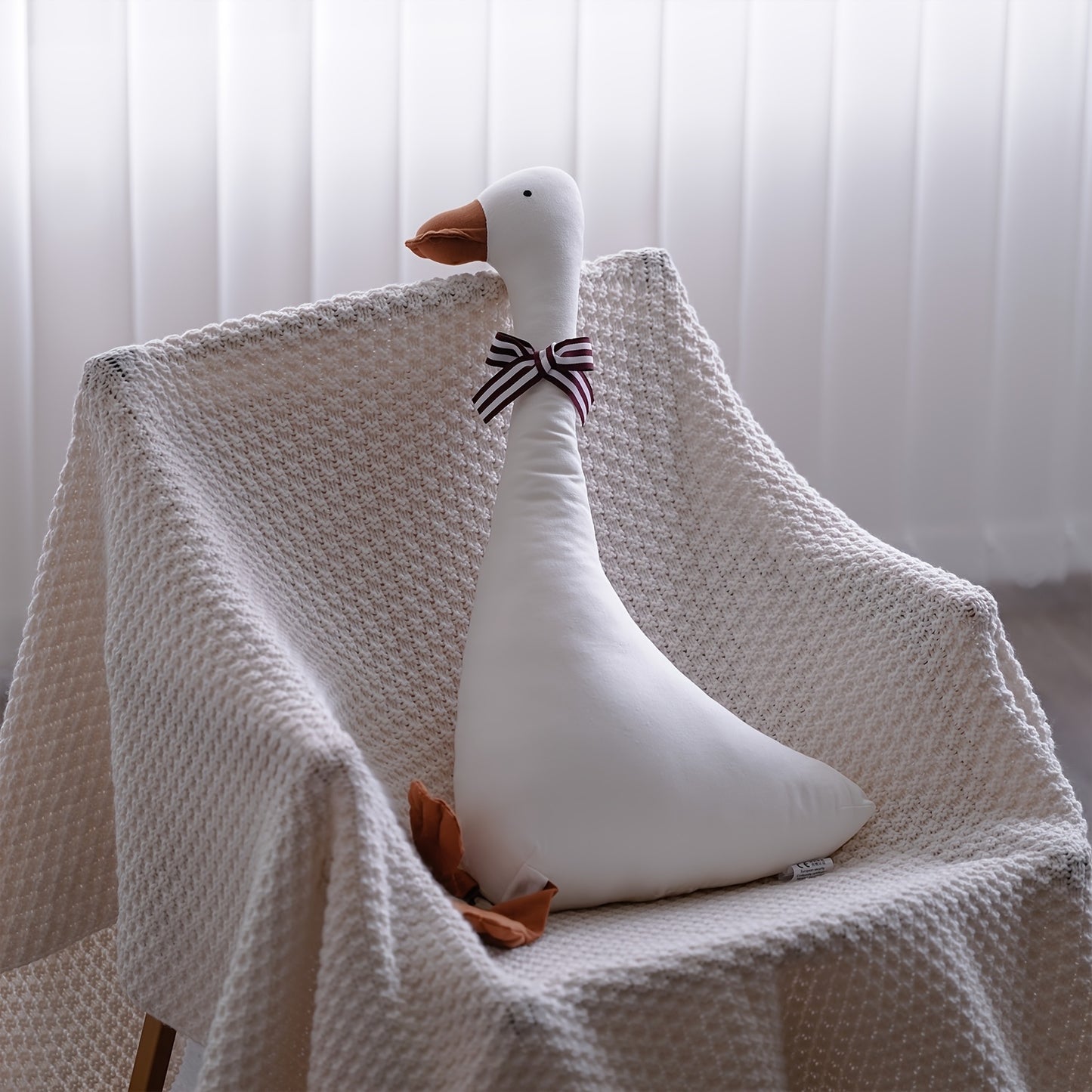 LA DEARCHUU Cartoon Goose Plush Toy - Cute White Duck with Orange Beak & Webbed Feet, Ideal for Baby Room Decor, Playful Animal Plaything, Playful Duck Toy|Playful Duck Design|Soft Texture