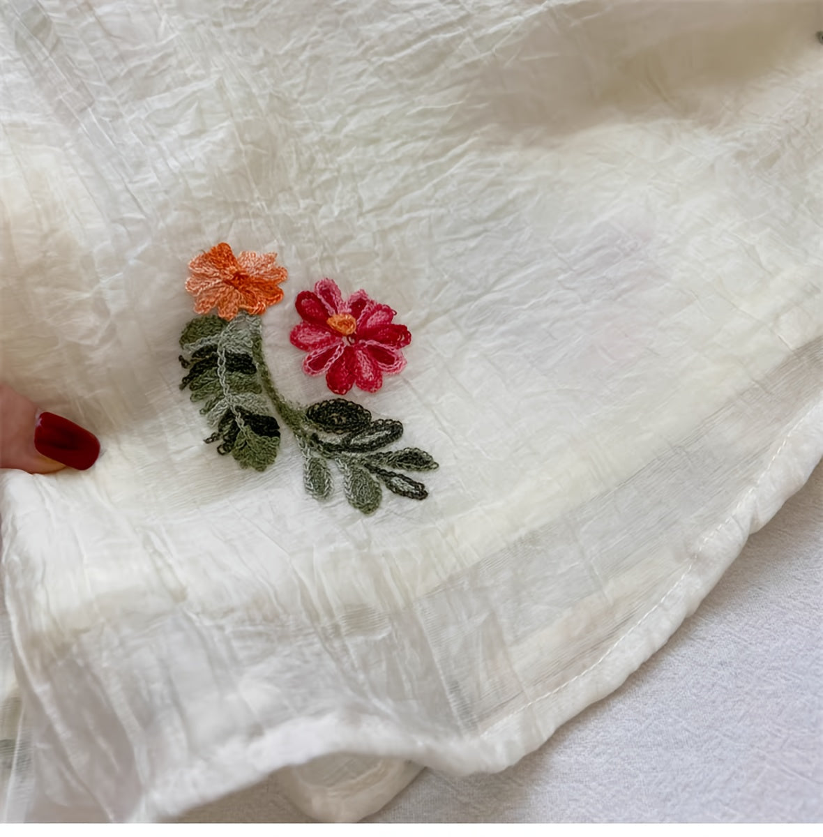 Summer New Bohemian Style Flower Embroidery Mesh Overlay Dress | Sleeveless, Non-Stretch Fabric, Flared Hem, Round Halter Neck, Ideal for Casual and Travel Vacation, Little Thin Princess Dress
